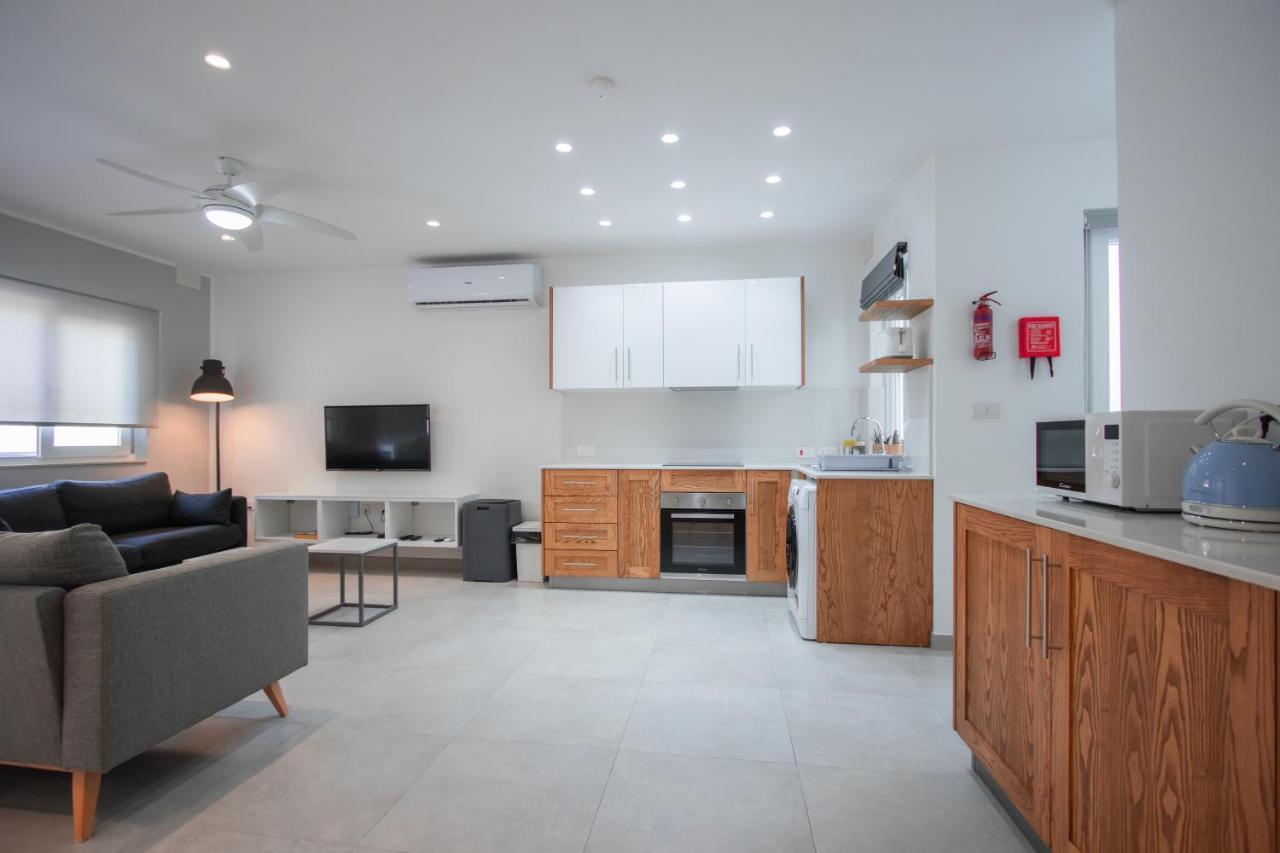 The Three Trees Apartments Sliema Buitenkant foto